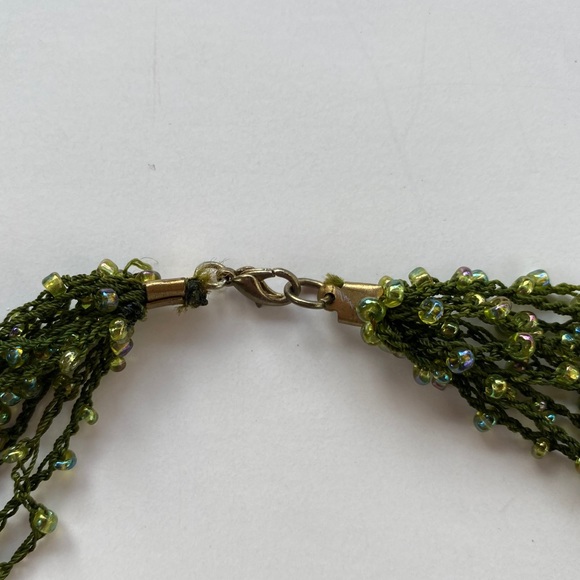 VINTAGE Beaded Necklace - Picture 5 of 7